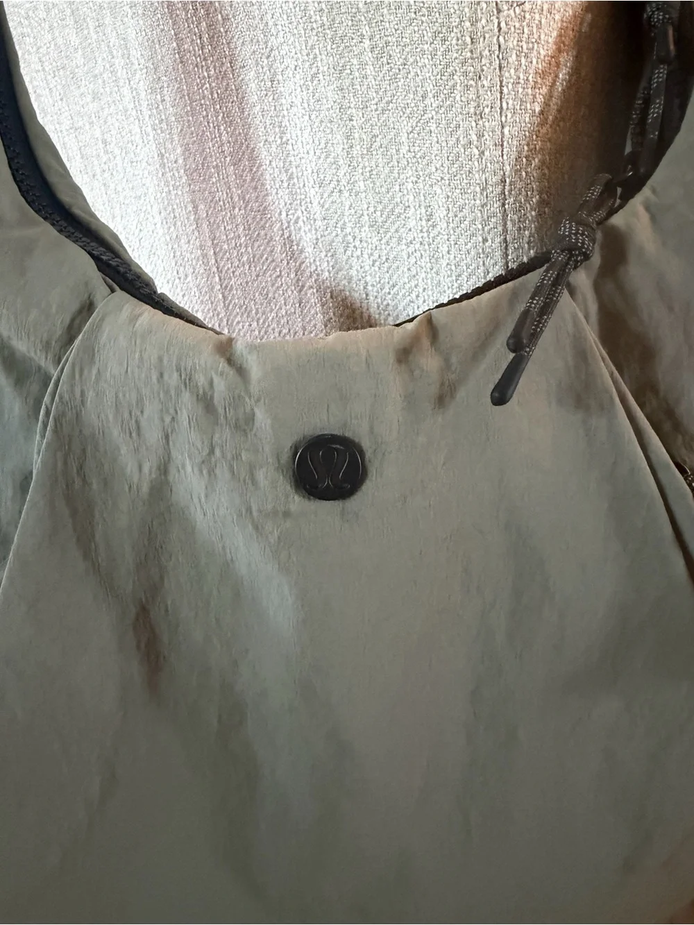 Lululemon bag